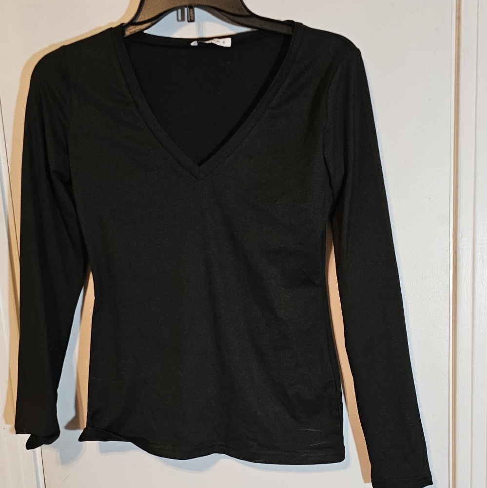 Men's Mangopop long Sleeve Black Tee‎